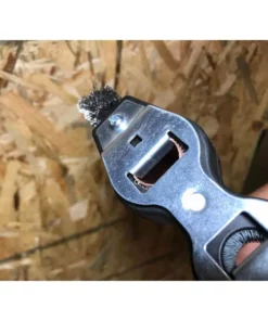 Husky 6-in-1 Fitting Brush -Deals Hand Tools Zone Store husky brushes 80 726 111 31 1000