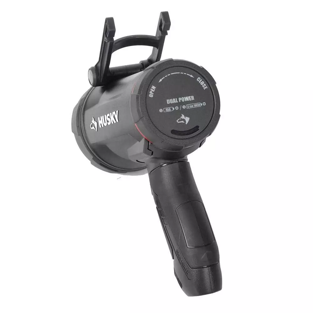 Husky 1500 Lumens Dual Power Rechargeable Handheld Spotlight 6 Husky 1500 Lumens Dual Power Rechargeable Handheld Spotlight - Image 4