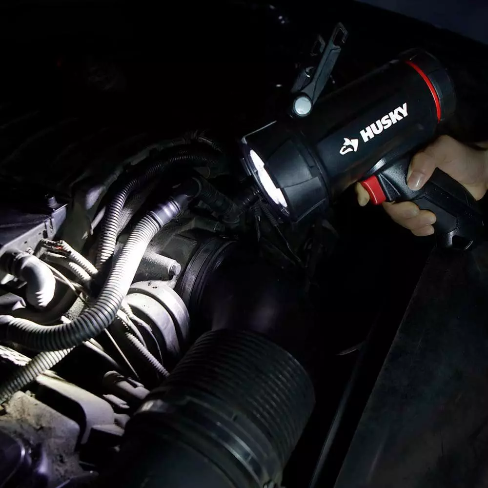 Husky 1500 Lumens Dual Power Rechargeable Handheld Spotlight 4 Husky 1500 Lumens Dual Power Rechargeable Handheld Spotlight - Image 2